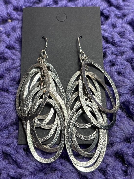 Jewelry - Textured Silvertone Ovals Cluster Dangle Earrings 2.25 inches